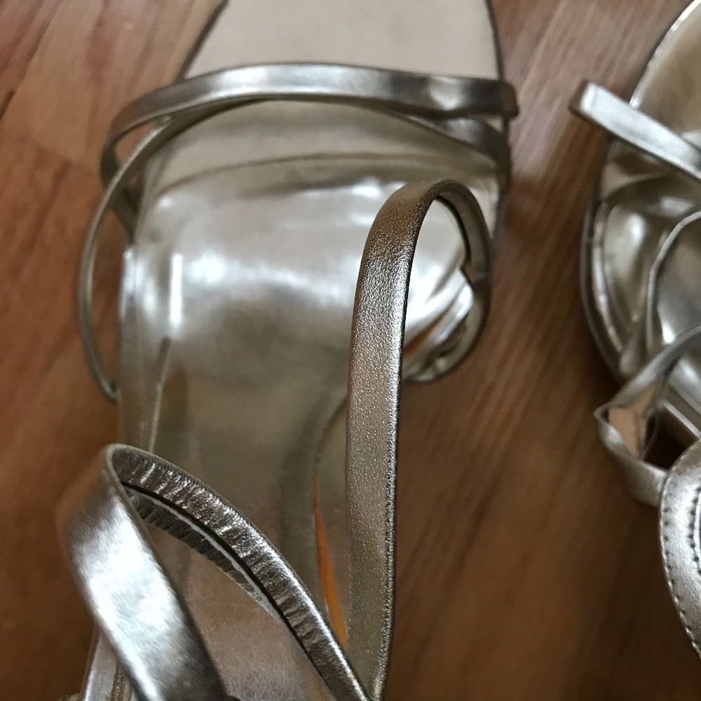 Aldo Metallic Gold Strappy Sandals - size 38, never worn - Picture 6 of 10